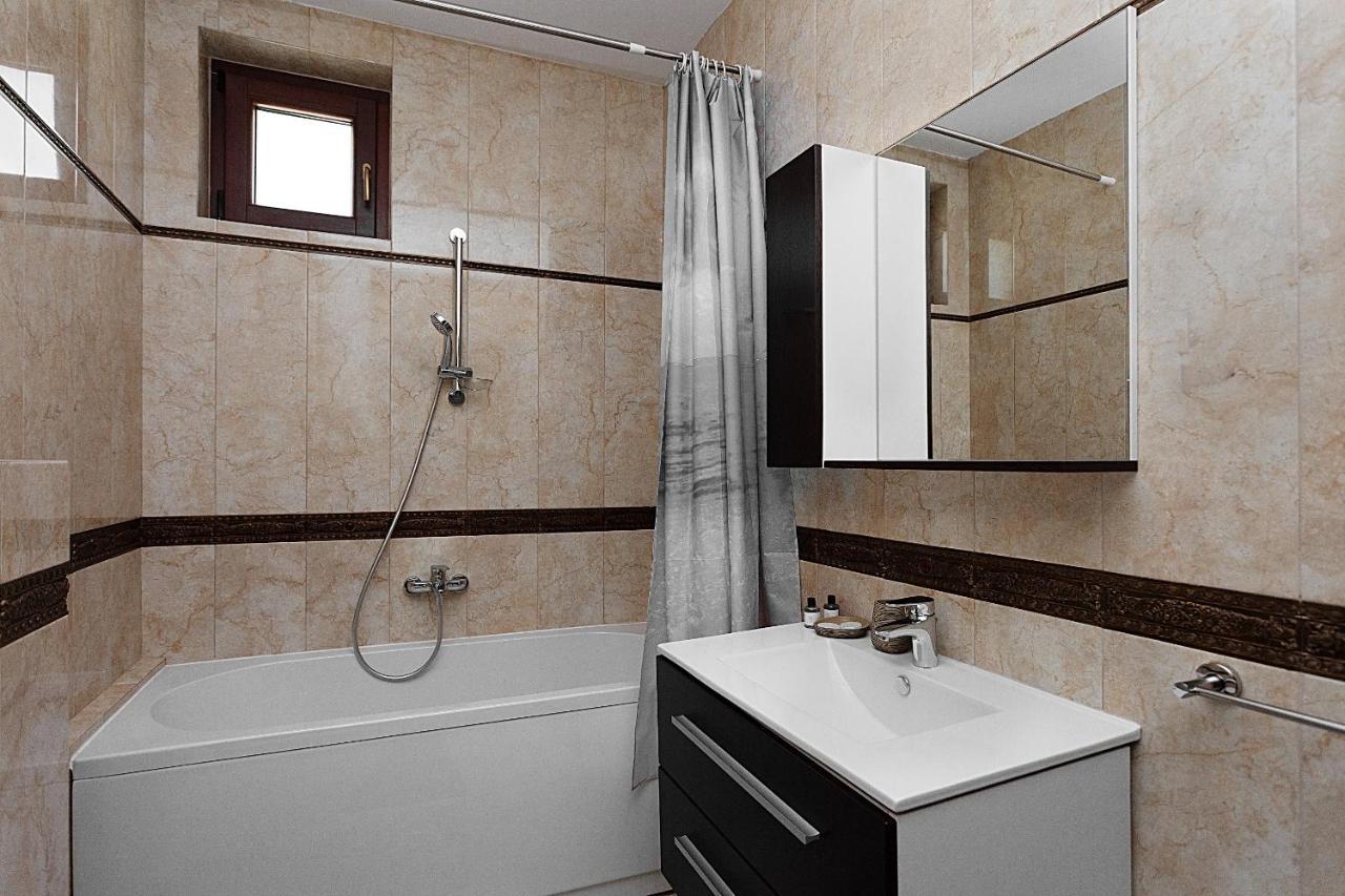 Three Bedroom Spacious Apartment Anatolia Будва Екстер'єр фото