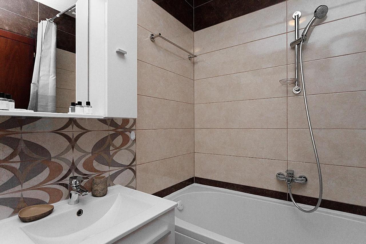 Three Bedroom Spacious Apartment Anatolia Будва Екстер'єр фото